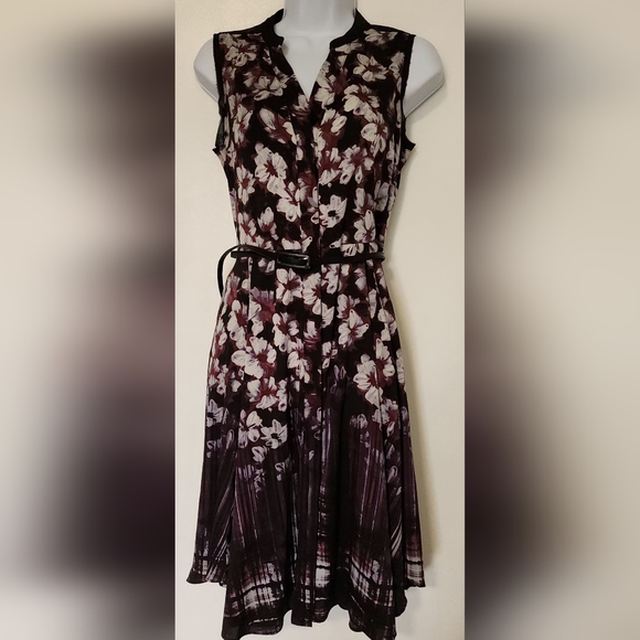 Simply Vera Vera Wang Dresses & Skirts - Simply VeraWang Floral Dress